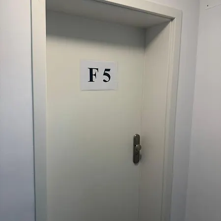 F5 - 2 Lägenhet